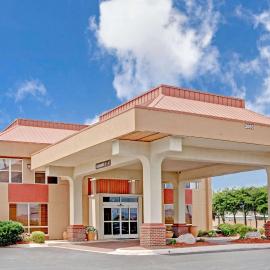 Ramada by Wyndham West Memphis, מלון בווסט ממפיס