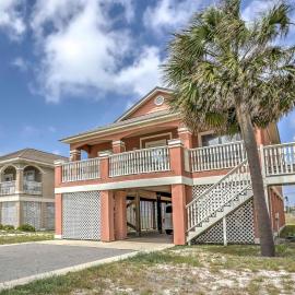 Walk to Beach! Gulf Shores Family Home w/ Deck