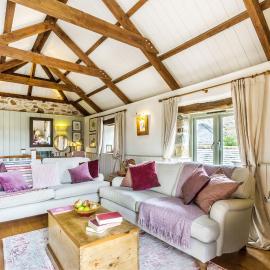 Pear Tree Barn - Amazing Country views - Pet friendly - Balcony