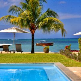 L'Escale 3 bedrooms Sea View and Beachfront Suite by Dream Escapes
