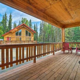 Soldotna Fishing Cabin ~ Half-Mi to Kenai River!, Hotel in Soldotna
