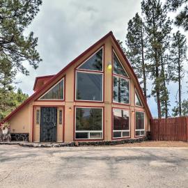A-Frame Ruidoso Retreat w/ Deck, Grill & Views!