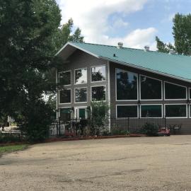Rolling Hills Country Resort Bed and Breakfast, hotel en Three Hills