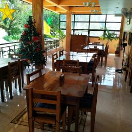 West Atlantic Inn, hotel v destinaci Concepcion