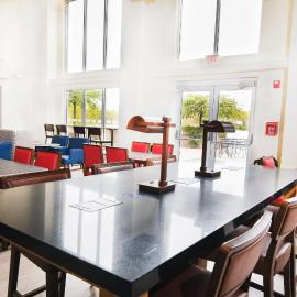Holiday Inn Express Hotel & Suites Port Clinton-Catawba Island by IHG, hotel in Port Clinton