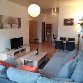 Tante Emma "Paris", Wohngefühl wie Zuhause plus Vorteile eines Hotels, PB-Zentrum, 600m zum Hbf