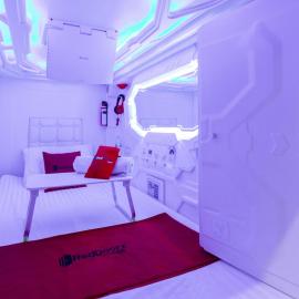 RedDoorz Hostel @ Capsule Inn Medan, מלון במדאן