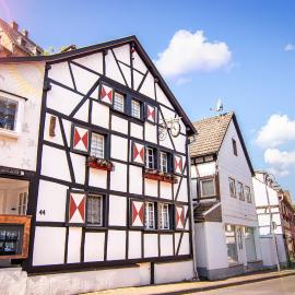 Alte Uhrmacherei, hotel in Heimbach