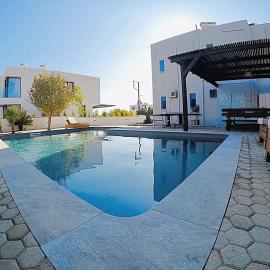 Villa Amor, מלון בפפקי רודוס