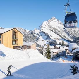 Warth52-W52 Apartments, hotelli Warthissa
