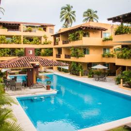 Residencial Los Mangos - Departamento 205