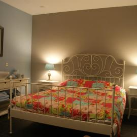 B&B Van Hunebed Naar Jullie Bed, hotel u gradu Schoonoord