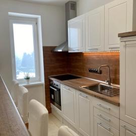 Apartmán Linda، فندق في أبيرتامي