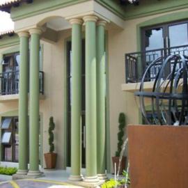 Royal Hotel, hotel din Polokwane