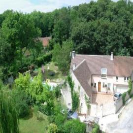 Le Jardin des Roches, hotel v destinaci Moigny
