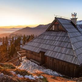Chalet Gorenjka - Velika planina, hotel a Stahovica