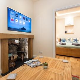 Sandpiper, apartment across from the beach, hotel in Marazion
