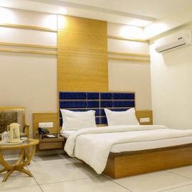 Hotel Apex Inn, hotel en Vapi