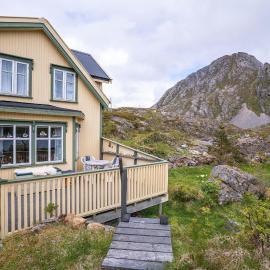 Sea-view house in Sund, hotel di Sund