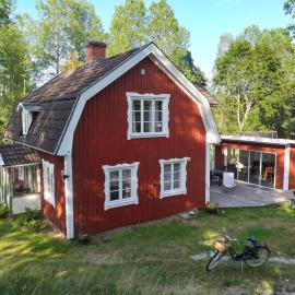 Bastanäs Rosenberg, hotell sihtkohas Linneryd