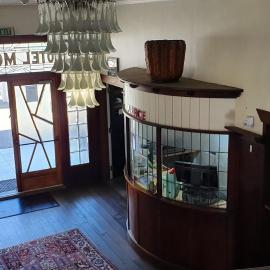 Hotel Motueka - Some weekends may have loud Live Music playing, hotel v destinaci Motueka