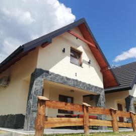 Domki letniskowe KAMA Polańczyk 514-280-102, hotel em Solina