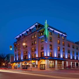 The Plaza Hotel Downtown, Trademark Collection by Wyndham, hotel en Kamloops