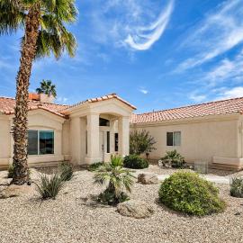 Elegant Lake Havasu Getaway w/ Pool - 3 Mi to Lake