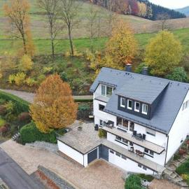 Auwers Haus komplett mit Panoramablick und Kamin