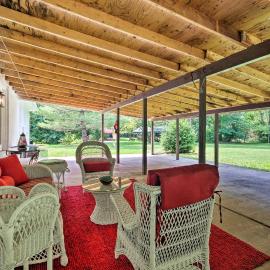 Renovated Home on Watauga River, By Boat Ramp, Hotel in Elizabethton