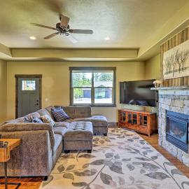 Modern Kalispell Home - 28 Mi to Glacier NP!