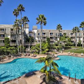 Beachfront Oceanside Condo w/ Pool & Hot Tub!
