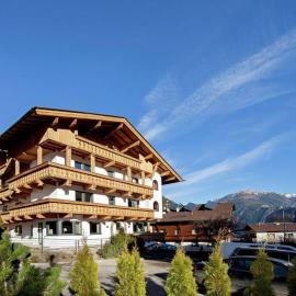 Appartements Austria, hotel in Finkenberg
