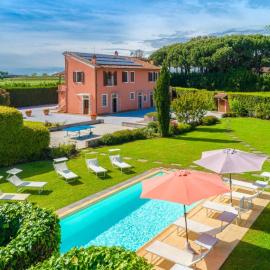 Villa Rossa Large Private Pool WiFi