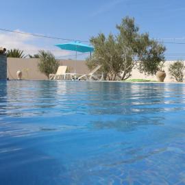 villa la rose des sables، فندق في ميدون