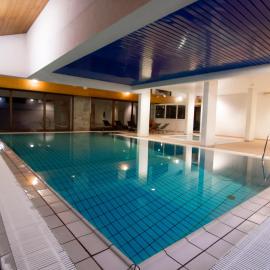 Hôtel Le Bellevue: Thollon şehrinde bir otel