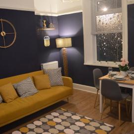 9 bed house (7 Mins) 2 miles from Newcastle centre