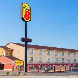 Super 8 by Wyndham San Antonio/I-35 North, hotel San Antonióban