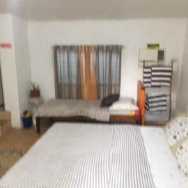 D & N LODGE, hotel sa Daanbantayan