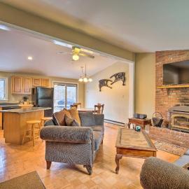 Quiet Catskills Getaway w/ Deck & Mtn Views, hotell sihtkohas New Kingston