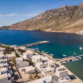 Podotas Group, ξενοδοχείο στις Καμάρες