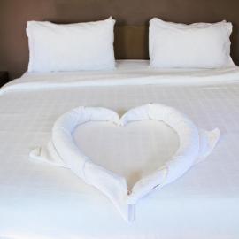 Plus Hotel, hotel em Loei