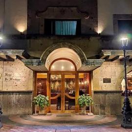 Hotel de Mendoza: Guadalajara'da bir otel