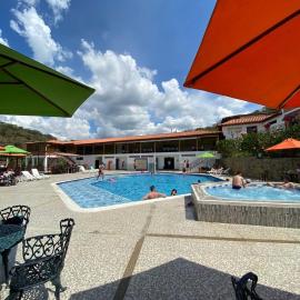 Hotel La Montaña San Gil