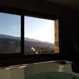 Gites du pech cathare, hotel v destinácii Leychert