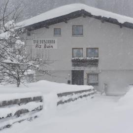 Pension Piz Buin、パーテネンのホテル