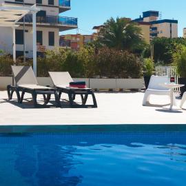 Hotel Albatros, מלון בגאנדיה
