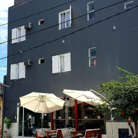 Hotel Iris, hotel Saltában