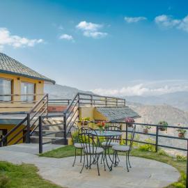 The Lapsi Tree - A Nature Retreat in Nagarkot, hotel a Nagarkot