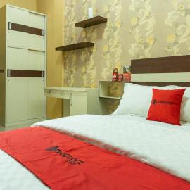 RedDoorz near Benteng Van Den Bosch, hotel a Ngawi